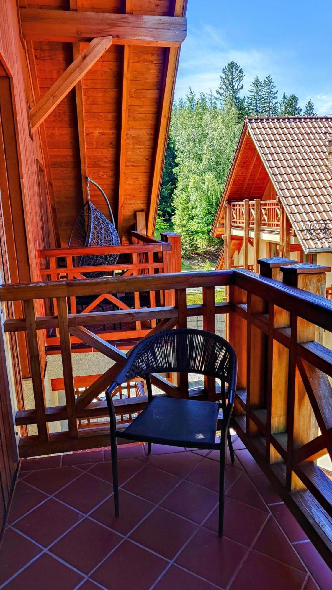 Uroczy Penthouse Apartment Шклярска Поремба Екстериор снимка